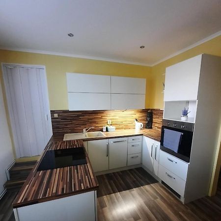 וואלטיצה Apartman Sandra מראה חיצוני תמונה
