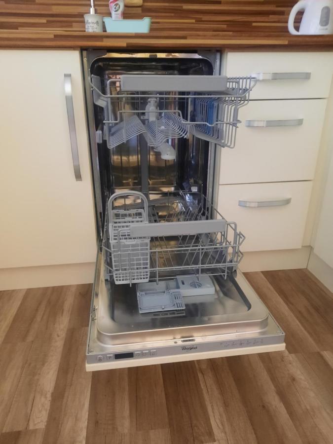 וואלטיצה Apartman Sandra מראה חיצוני תמונה
